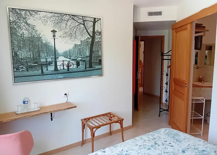 D'hotes Le Pygargue Bed & Breakfast