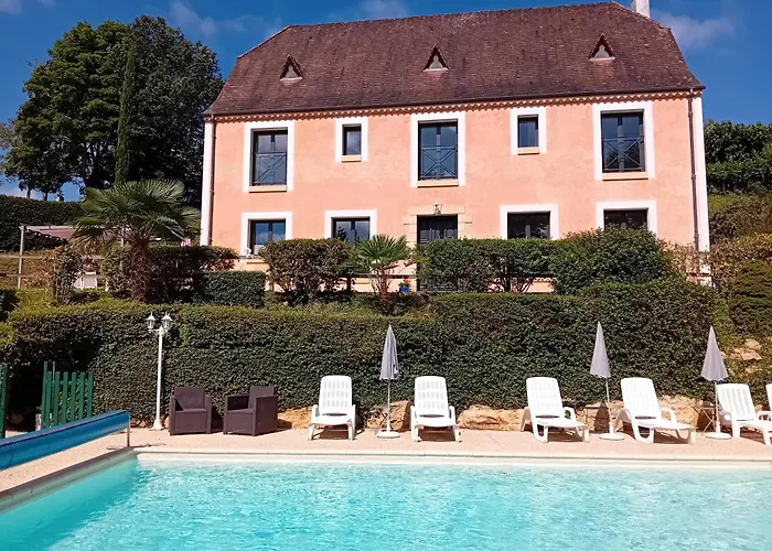 Couette-café D'hôtes Le Pygargue 3*