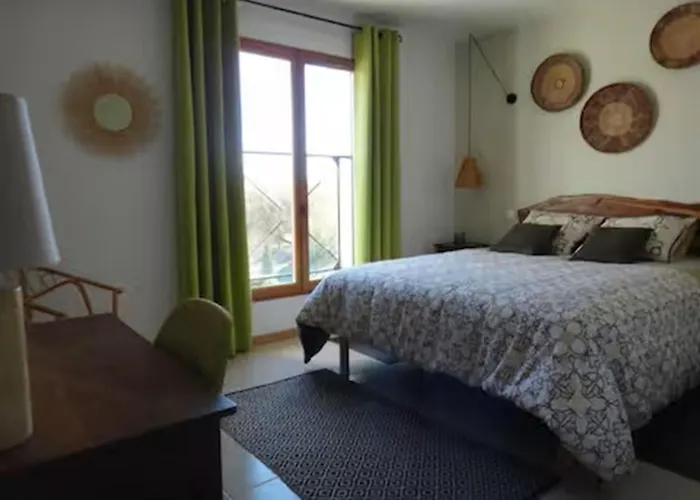 D'hotes Le Pygargue Bed & Breakfast 3*