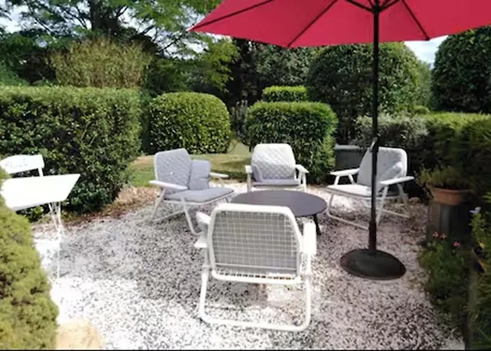 D'hôtes Le Pygargue 3*